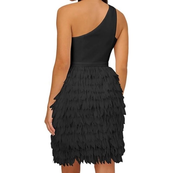 Aidan Mattox Chiffon Feather Cocktail Dress size 6 Worn once ! - Picture 2 of 7
